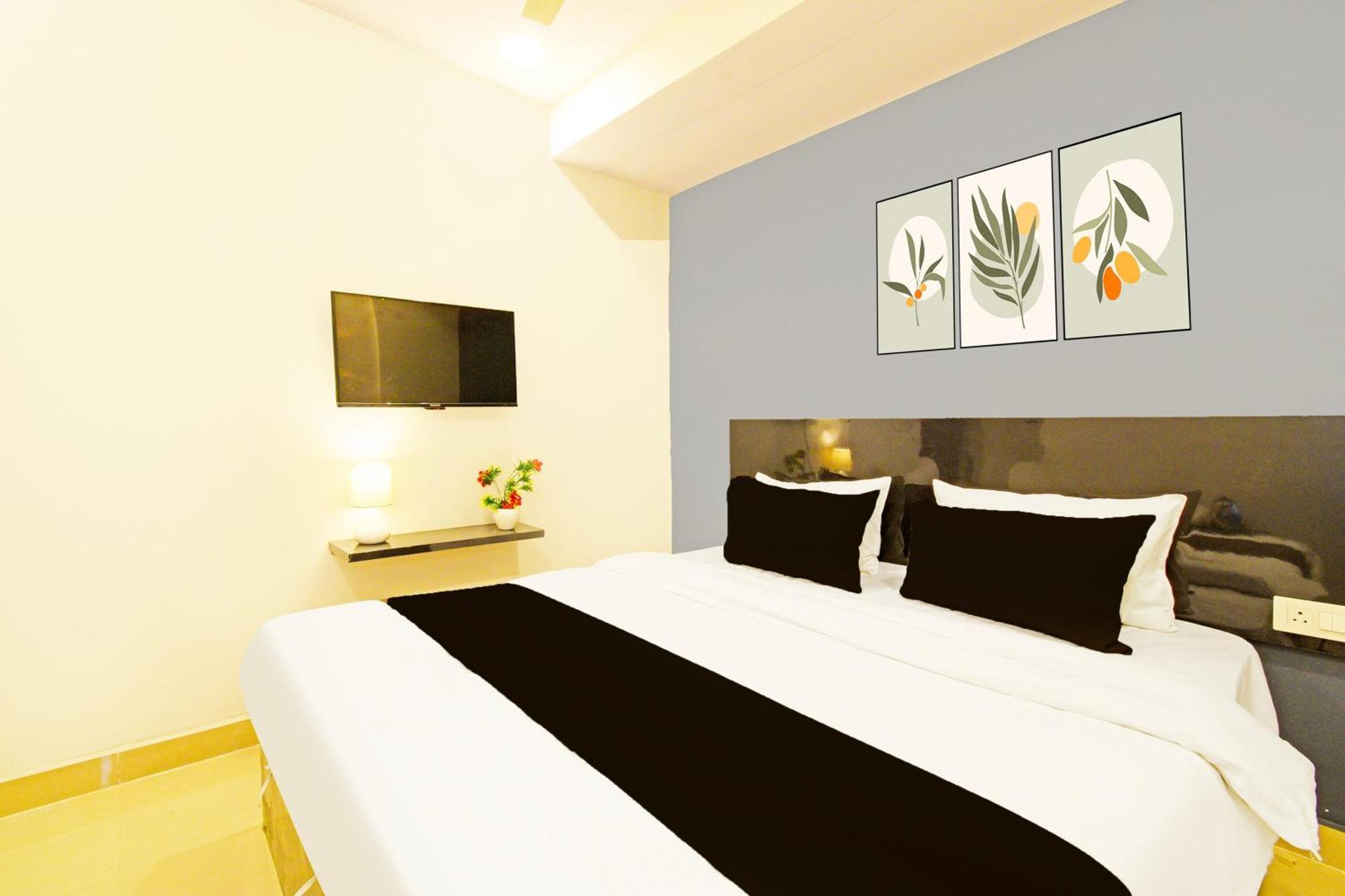Hotel O Malani Inn Χιντεραμπάντ Εξωτερικό φωτογραφία
