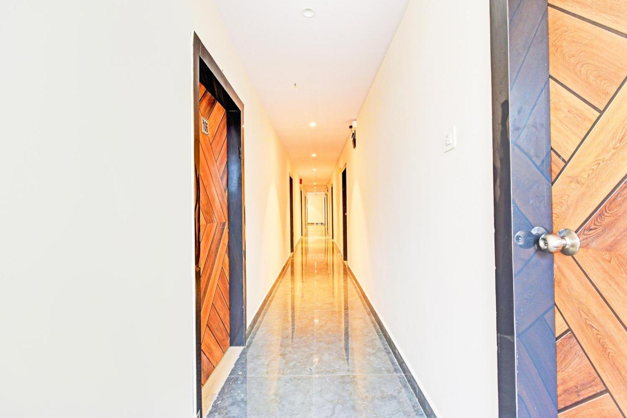 Hotel O Malani Inn Χιντεραμπάντ Εξωτερικό φωτογραφία